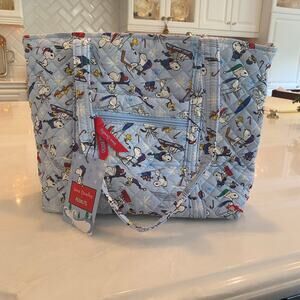 NWT Peanuts Vera Bradley Ski Slope / Ski Jump Snoopy Woodstock Tote Bag Small